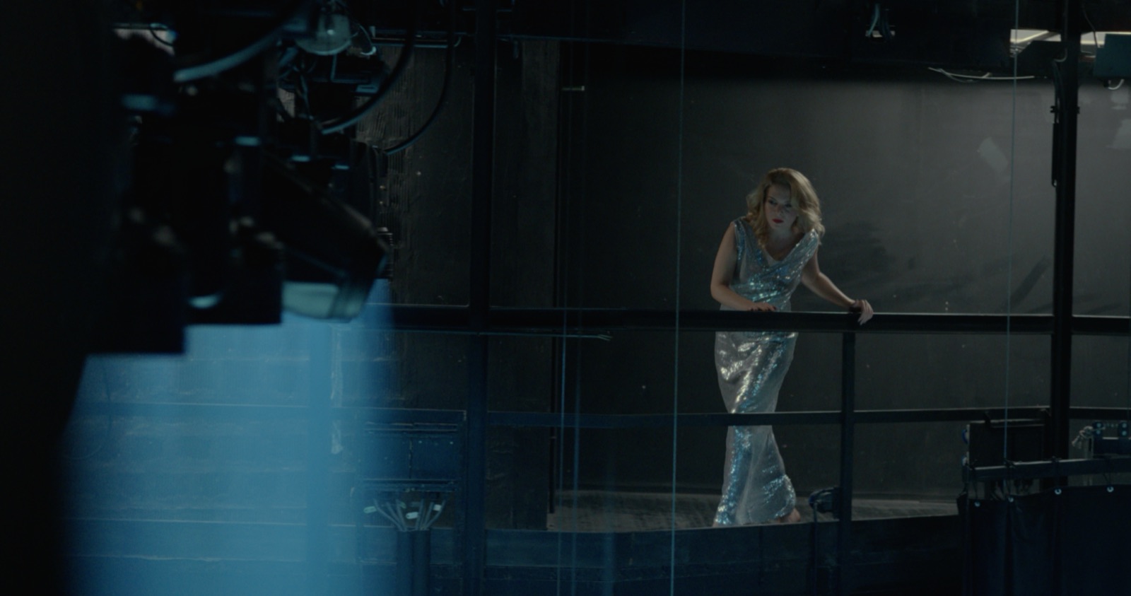 UNI-UNIVERZUM — film still 3